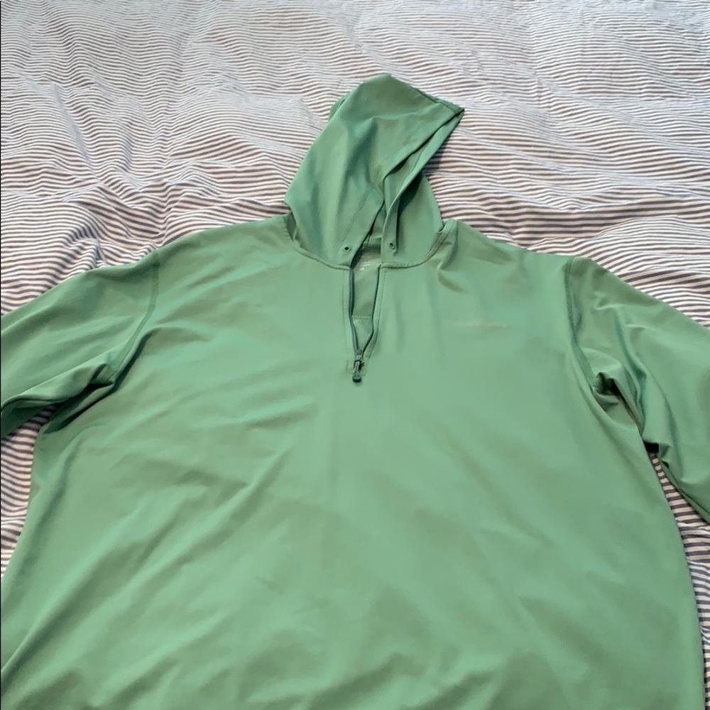 Vineyard Vines Performance Hoodie
